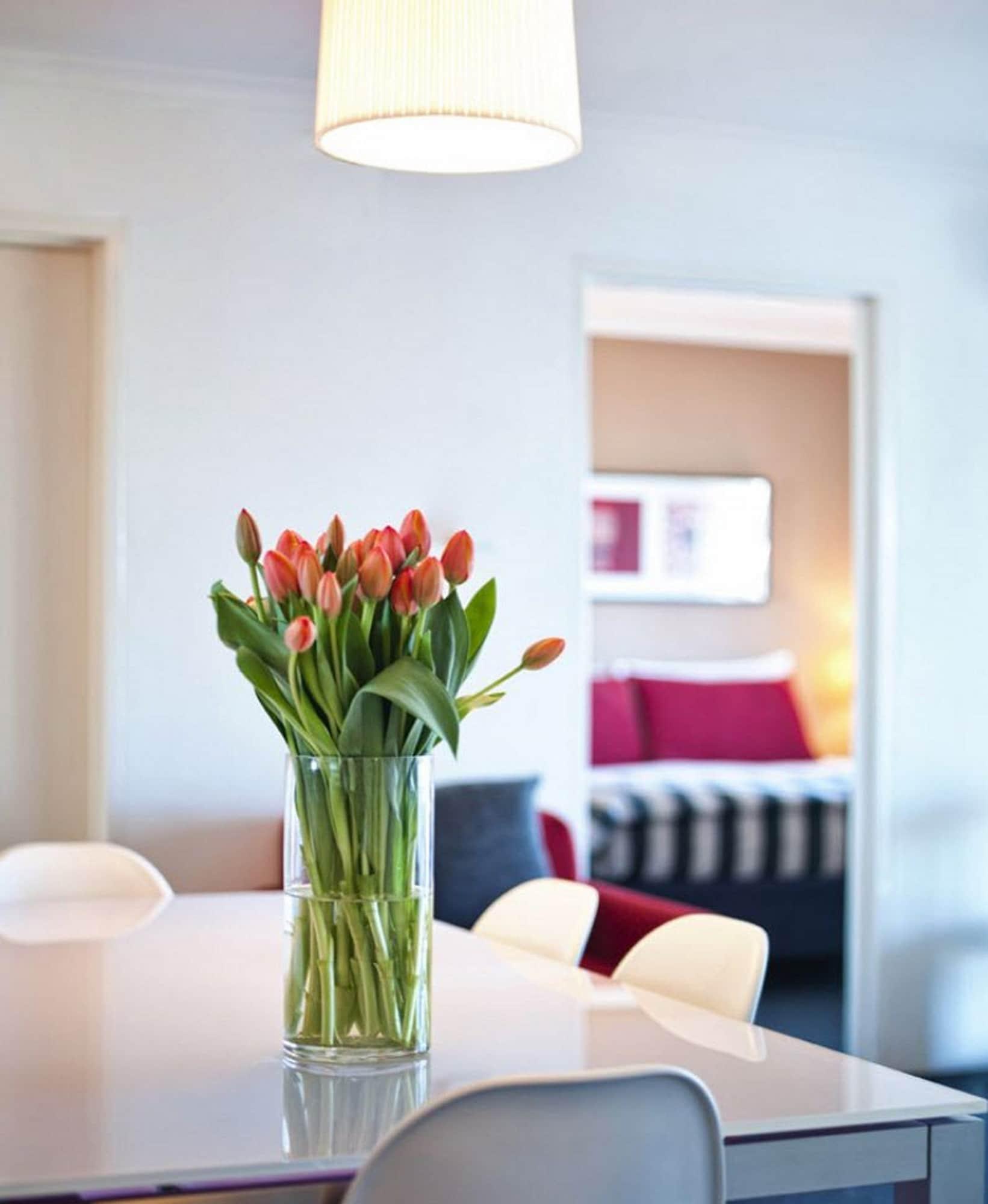 Adina Serviced Apartments Canberra Kingston Экстерьер фото