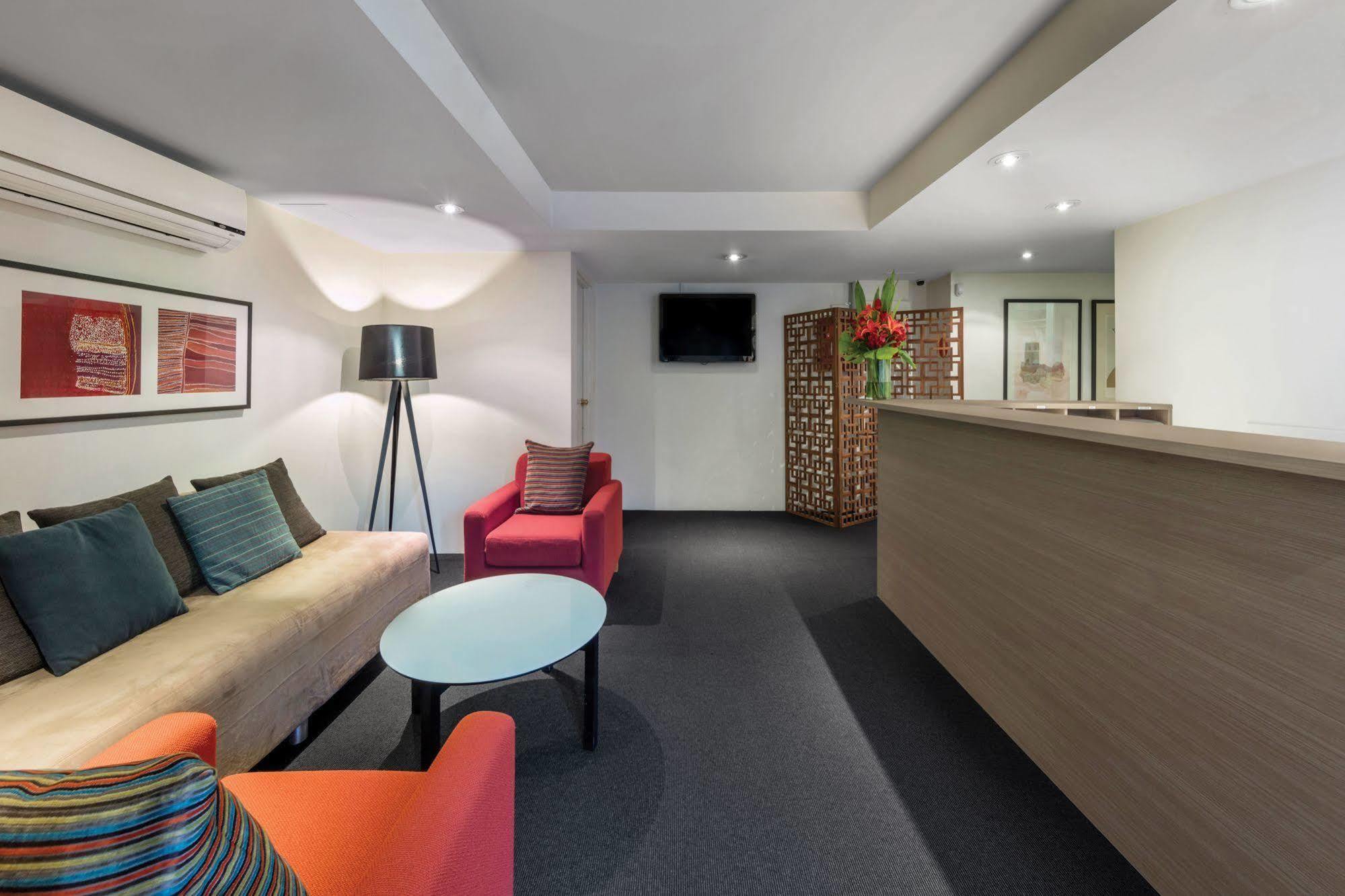 Adina Serviced Apartments Canberra Kingston Экстерьер фото